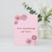 Moderne Roze Bloemige Chevron Gepersonaliseerde Te Briefkaart (Staand voorkant)