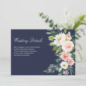 Moderne Roze Blush Bloemen Bruiloft Details Kaart (Staand voorkant)