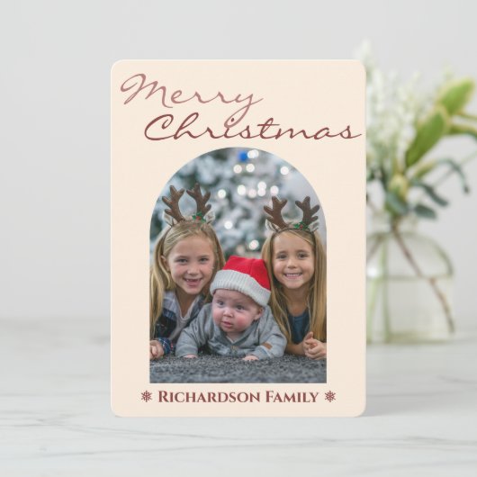 Moderne Roze Boog Foto Kerstmis Feestdagenkaart (Staand voorkant)