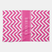 Moderne Roze Chevron Strepen Naam Theedoek (Horizontaal)