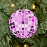 Moderne Roze Disco Bal Keramisch Ornament<br><div class="desc">Dans,  dans! Evergreen disco spiegelbal ontwerp voor elke danskoningin. Disco ball illustratie roze esthetische home decor,  partijproducten en geschenken.</div>