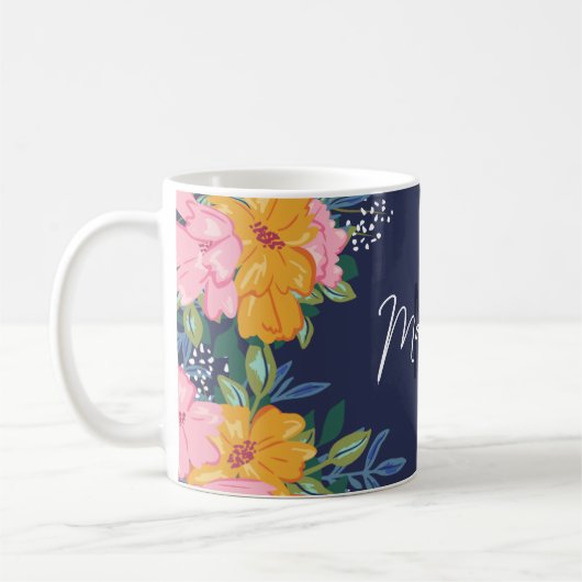 Moderne roze en gele bloemschikking monogram koffiemok (Links)