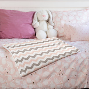 Moderne roze en grijze Chevron Medium Blanket Fleece Deken