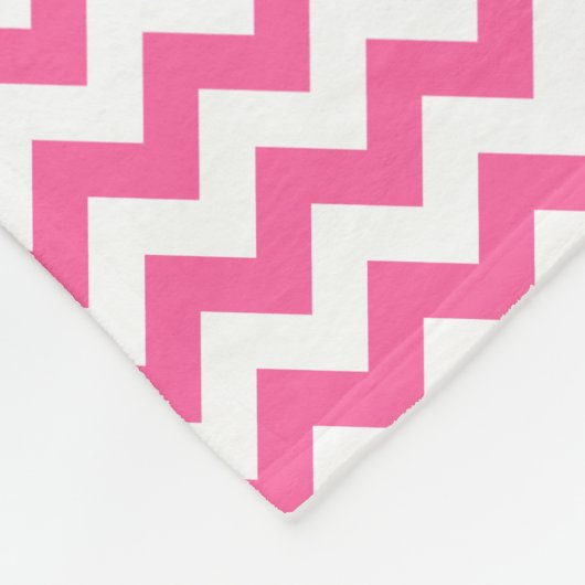 Moderne roze en witte Chevron Zigzag Fleece Deken (Hoek)