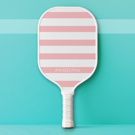 Moderne Roze en Witte Gestreepte Patroon Aangepast Pickleball Paddle