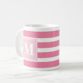 Moderne Roze en Witte Streep met Monogram Koffiemok (Voorkant links)