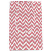 Moderne Roze En Witte Zigzag Ikat Chevron Medium Cadeauzakje (Voorkant)