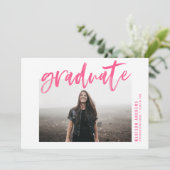 Moderne Roze Geborstelde Script Afstudeerfeest Kaart (Staand voorkant)