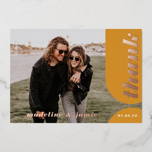 Moderne roze gele retroarchweduwschap Dank je Folie Uitnodiging (Voorkant)