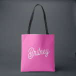 Moderne Roze  Gepersonaliseerd Monogram en Naam Tote Bag<br><div class="desc">Introductie van onze moderne roze gepersonaliseerde monogram- en naam-tas, een levendig en stijlvol accessoire ontworpen voor dagelijks gebruik. Deze opvallende tas heeft een felle roze kleur en is gepersonaliseerd met jouw monogram en naam voor een unieke uitstraling. Gemaakt van hoogwaardige, duurzame materialen, biedt deze tas voldoende ruimte voor je benodigdheden,...</div>