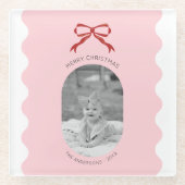 Moderne Roze Gescalpeerde Rode Boog Kerstfoto Glazen Onderzetter (Voorkant)