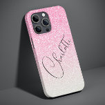 Moderne roze glitter Girly Chic Persoonlijke naam Case-Mate iPhone 14 Pro Max Hoesje<br><div class="desc">Moderne roze Glitter Girly Chic Persoonlijke Naam iPhone 14 Pro Max Slimme Telefoons bevat een roze ombre glitter achtergrond met uw gepersonaliseerde naam in elegante handgeschreven kalligrafie script typografie. Perfect als cadeau voor Kerstmis,  verjaardag,  Moederdag,  beste vrienden,  zus en meer. Ontworpen door ©Evco Studio www.zazzle.com/store/evcostudio</div>