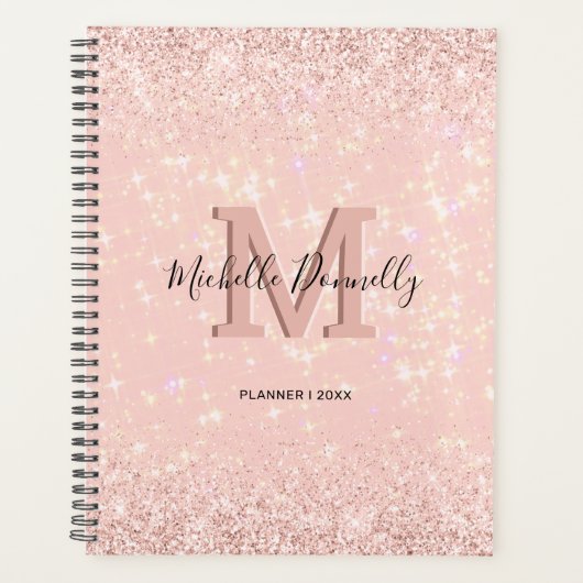 Moderne Roze Glitter Monogram Naam 2026 Planner (Voorkant)