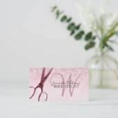 Moderne Roze Glitter Monogram Schaar Haar Stylist Visitekaartje (Staand voorkant)