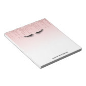 Moderne roze glitter-schijven en zwarte Eyelashes Notitieblok (Schuin)