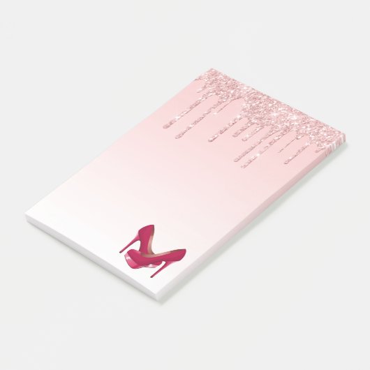 Moderne roze glitterschijven en hoge niveaus post-it® notes (Schuin)