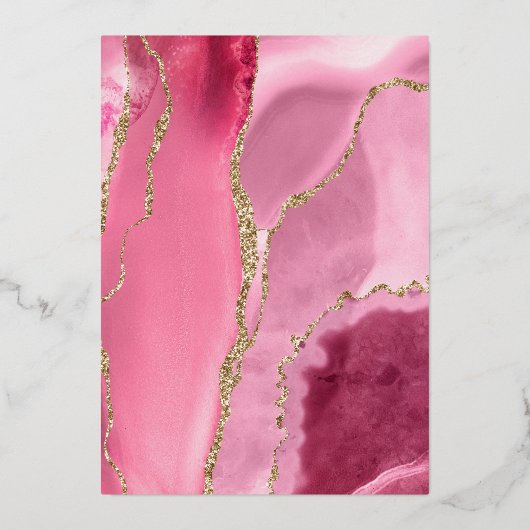 Moderne roze goudbruidbruding folie uitnodiging (Achterkant)