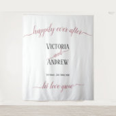 Moderne Roze Gouden Script Minimalistische Trouwda Wandkleed (Voorkant)