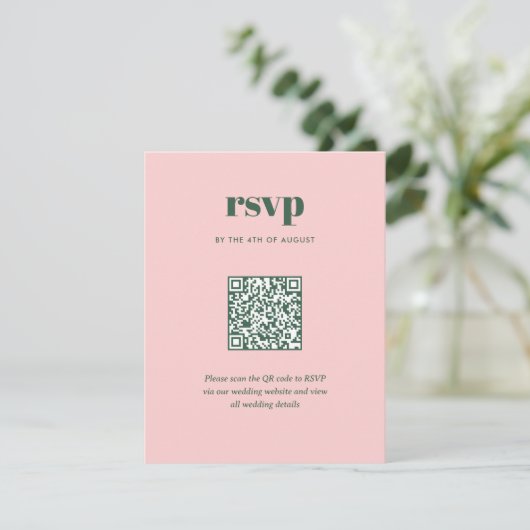 Moderne Roze Groen Trendy Mix Match Wedding QR Cod RSVP Kaartje (Staand voorkant)