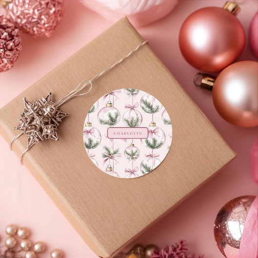Moderne Roze Kerstbal Gepersonaliseerde Sticker