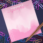Moderne roze legant kalligraphy Grocery List Notitieblok<br><div class="desc">Volg al uw belangrijke taken met dit moderne en trendy gepersonaliseerde notitieblok. Het ontwerp bevat negen cirkels en elegante kalligrafie op een abstracte artistieke achtergrond in verschillende tinten roze. De tekst kan volledig worden aangepast.</div>