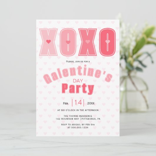 Moderne roze LIEFDE harten Galentines Day party Kaart (Staand voorkant)
