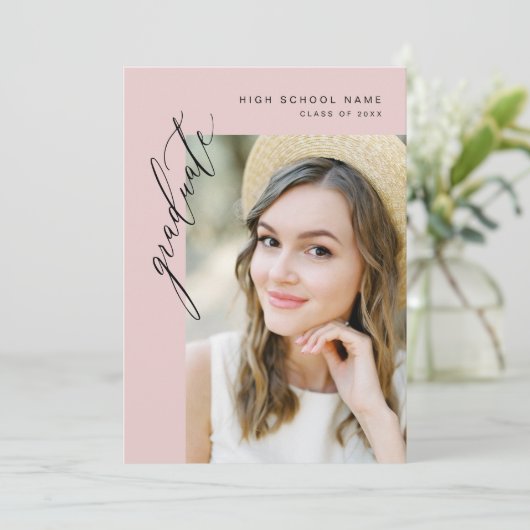 Moderne roze minimalistische foto afstudeerfeest kaart (Staand voorkant)
