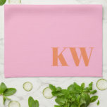 Moderne roze Oranje monogram Initialen op maat Theedoek<br><div class="desc">Modern Roze Sinaasappel Monogram Initialen Gepersonaliseerde keukenhanddoek</div>