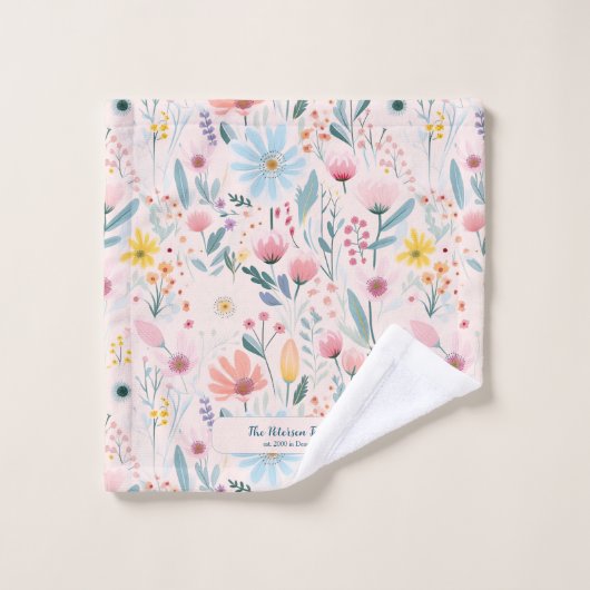 Moderne roze pastel bloemige familienaam gepersona bad handdoek (Wasdoekje)