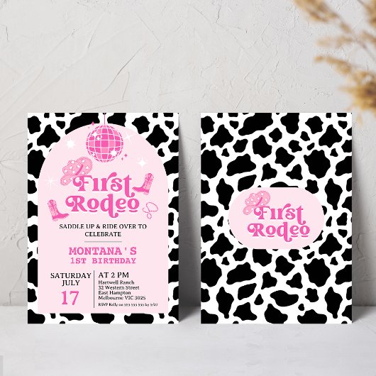 Moderne Roze Retro Cowgirl Eerste Rodeo 1e Verjaar Kaart