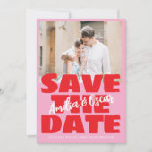Moderne Roze Rood Foto Speels Stout Modern Save The Date (Voorkant)