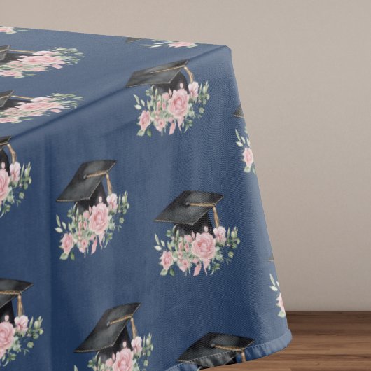Moderne Roze Rozen Zwarte Grad Cap Afstuderen Tafelkleed