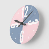 Moderne roze, stoffige blauwe kleur blokkeert grot ronde klok (Hoek)