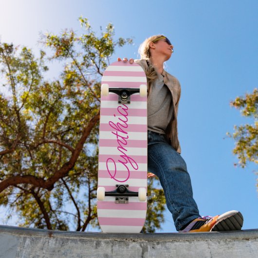 Moderne Roze Streep Persoonlijk Skateboard (Buiten 1)