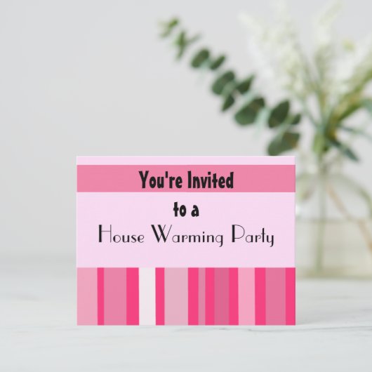 Moderne roze Stripe House Warming Party Kaart (Staand voorkant)