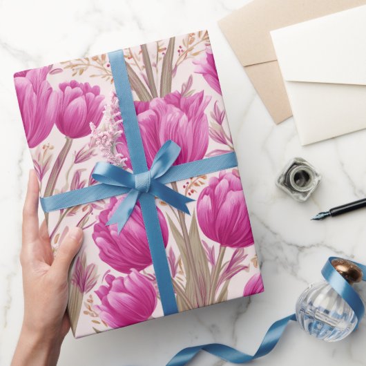 Moderne Roze Tulp Witte Bloempatroon Cadeaupapier (Geschenken)