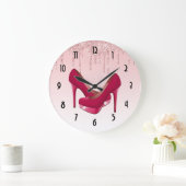 Moderne roze vormgeving glitter en hoge niveaus grote klok (Huis)