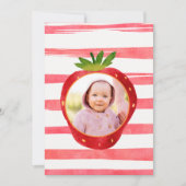 Moderne Roze Witte Aardbei Aangepaste Verjaardagsf Kaart (Voorkant)