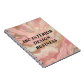 Moderne roze zilveren marmer textuur en typografie notitieboek (Rechterzijde)