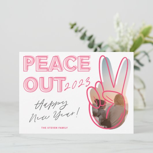 Moderne rust uit 2023 Gelukkig Nieuwjaar foto roze Feestdagenkaart (Staand voorkant)