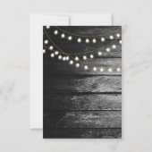 Moderne Rustic Black Wood Gold Lights Bigding RSVP Kaartje (Achterkant)