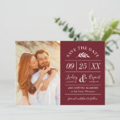 Moderne Rustic Typografie Foto Opslaan Datum Uitno Kaart (Staand voorkant)