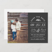 Moderne Rustic Typografie Foto slaat de datum op Aankondigingskaart (Voorkant / Achterkant)