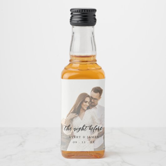 Moderne rustieke kalligrafie foto de avond ervoor likeurfles etiket (Voorkant)