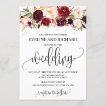 Moderne rustieke marsala bloemenboho bruiloft