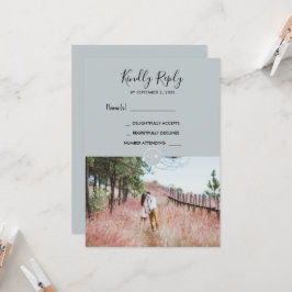 Moderne rustieke monogram foto RSVP Trouwkaart Kaart