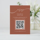 Moderne Rustieke Terracotta QR Code Bruiloft RSVP  Informatiekaartje (Staand voorkant)