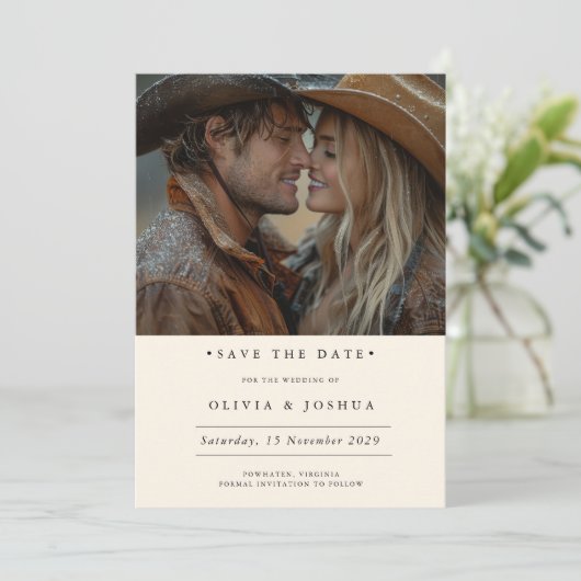 Moderne rustieke Westerne foto Save the Date (Staand voorkant)
