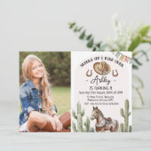 Moderne rustieke zadel op paard verjaardag kaart (Staand voorkant)