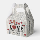 Moderne Rustige Valentijnsdag Hout LOVE Red Hearts Bedankdoosjes (Achterkant)